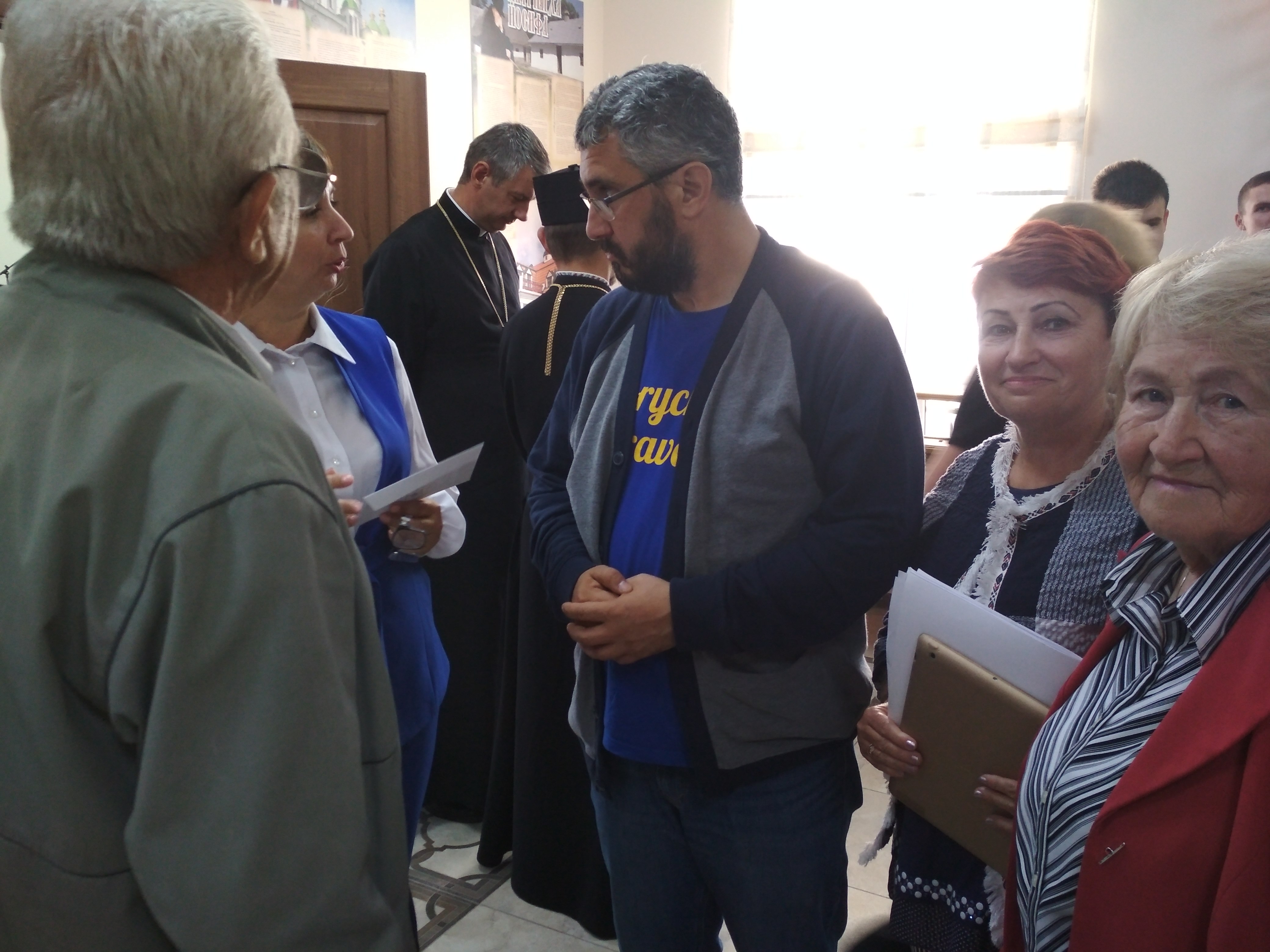  Презентація виставки Вахтанга Кіпіані.